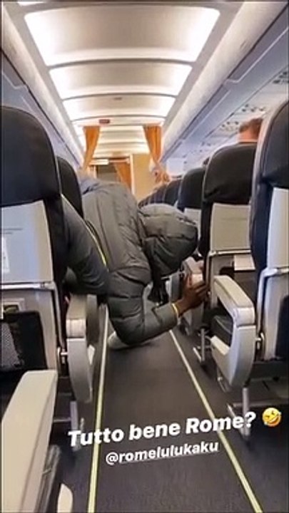 Inter, viaggio di ritorno 'spiacevole' per Lukaku: si sente male in aereo