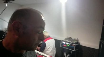 Gli ESTRO sulle orme dei Genesis in 3 ore di live da brivido