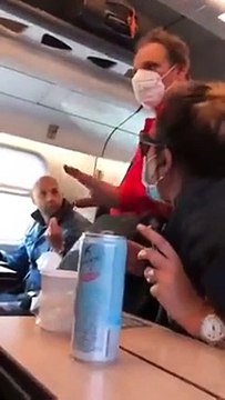 In treno senza mascherina, minacce e rissa sfiorata sul Frecciargento Roma-Lecce