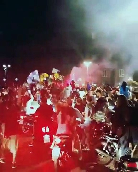 Festa tifosi Napoli in cittÃ 
