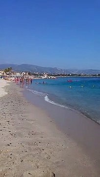 Reggio Calabria, la vista dello Stretto dall'insenatura di Catona: la battigia Ã¨ completamente sabbiosa e la Sicilia non si vede