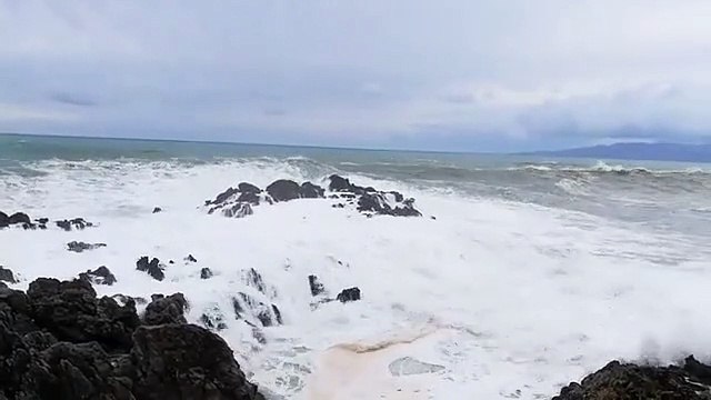 Maltempo al Sud, mar Tirreno in tempesta a Maratea