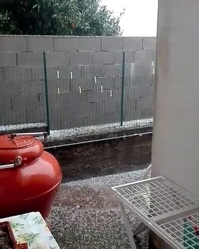 Maltempo in Calabria, forte grandinata a San Vito sullo Jonio