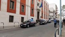 Reggio Calabria: le immagini del latitante Di Marte che lascia la caserma dei Carabinieri