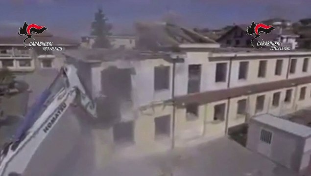 Le immagini dei controlli dei Carabinieri per il contrasto al lavoro nero e alle morti bianche