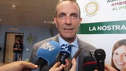 Tải video: Interessante seminario promosso da Ismea allâ€™UniversitÃ  di Agraria a Reggio Calabria, intervista a Giuseppe Zimbalatti