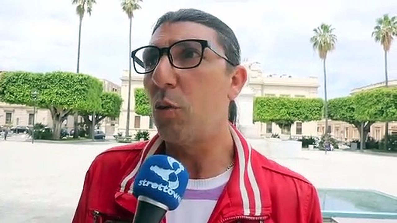 Reggio Calabria, continua la protesta dellâ€™operatore Mesiani: â€œda lunedÃ¬ attuerÃ² davanti alla Prefettura lo sciopero della fame"