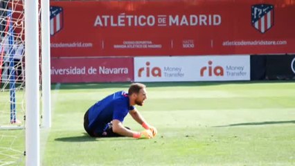 Giménez: "Es una Champions, queremos ganar, haremos lo posible para conseguirlo"