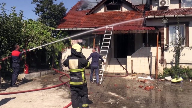 Yangında bir ev ile iki samanlık zarar gördü - DÜZCE
