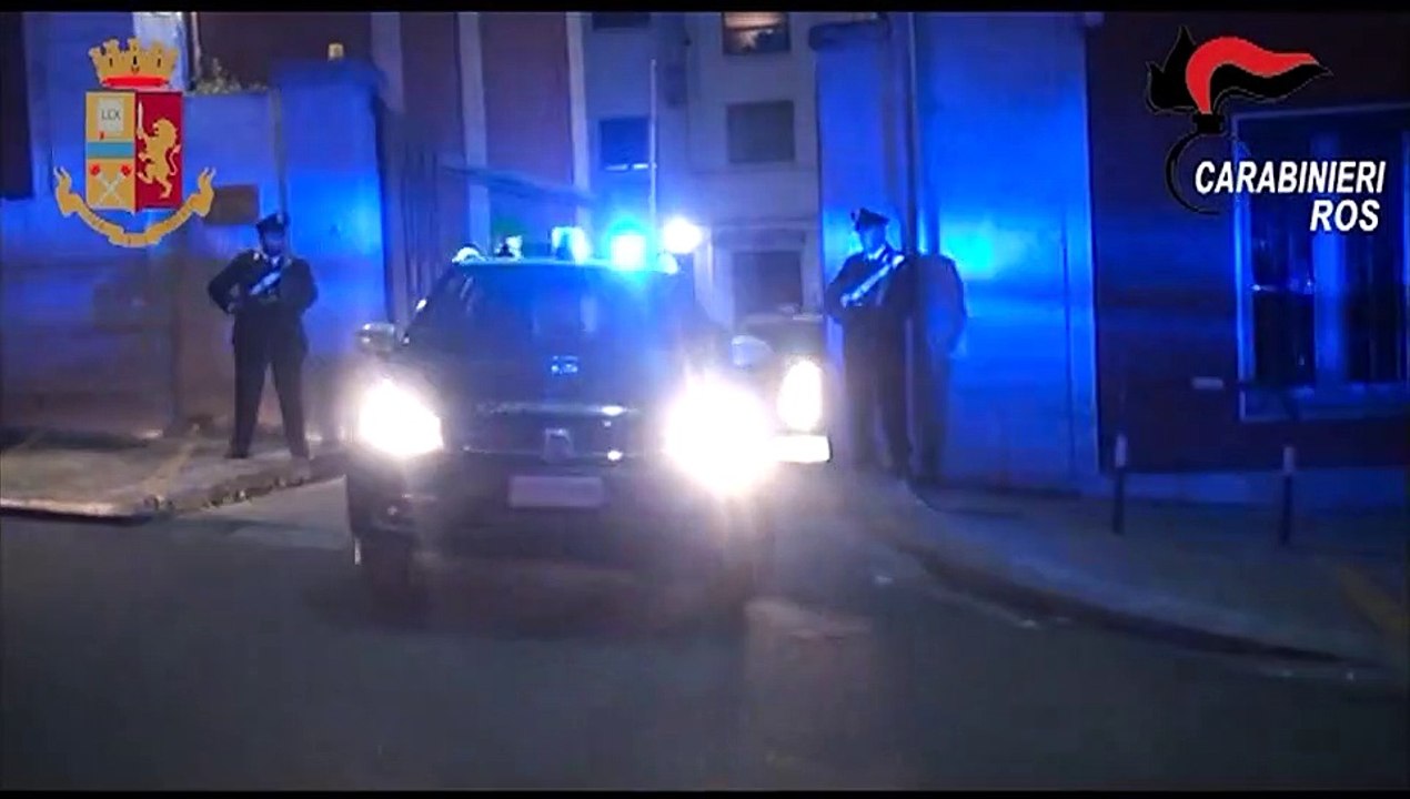 Reggio Calabria: operazione "Theorema-Roccaforte": arrestati 14 affiliati alla cosca "Libri", egemone nella zona centrosud