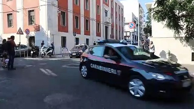 Reggio Calabria: le immagini degli arrestati che lasciano la Caserma dei Carabinieri e la Questura