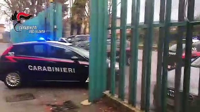 Serra San Bruno: le immagini dei Carabinieri che hanno eseguito 4 arresti per droga
