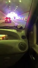 Reggio Calabria: auto in fiamme sull'A2, le immagini