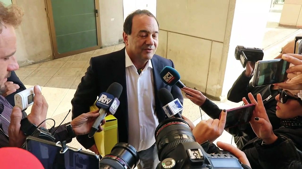 Mimmo Lucano a Reggio Calabria: "il mondo ha visto una storia completamente diversa"