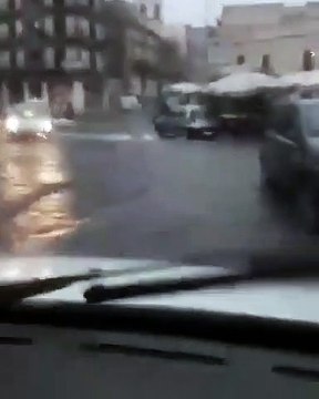 Maltempo, 90mm di pioggia a Catania: allagamenti e disagi in cittÃ 