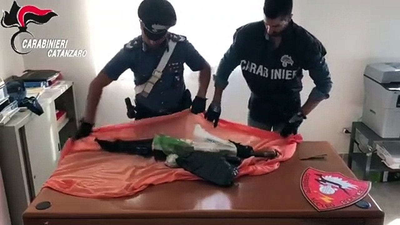 Catanzaro: le immagini dell'uomo arrestato dai Carabinieri di Lamezia Terme