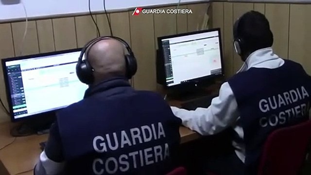 Prodotti ittici contaminati, vasta operazione della Guardia Costiera: 7 arresti, le immagini