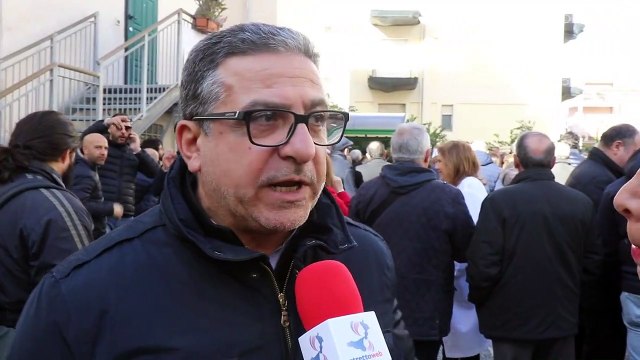 Reggio Calabria, chiusura De Blasi : protesta di dipendenti e cittadini, intervista a Franco GermanÃ²