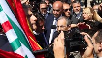 Consiglio dei Ministri a Reggio Calabria, il Premier Conte incontra i manifestanti tra insulti e incoraggiamenti