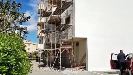 Messina, la Guardia di Finanza sigilla cantiere a Sperone: le immagini