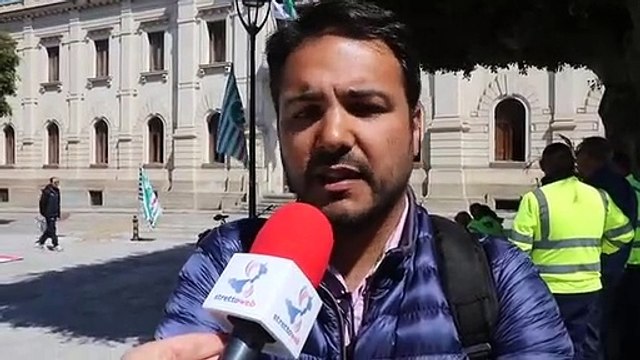 Reggio Calabria, i lavoratori di IdroReghion protestano contro il Comune