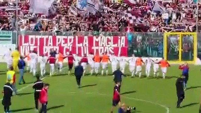 Reggina: grande festa per i 2000 tifosi amaranto a Vibo Valentia, entusiasmo alle stelle