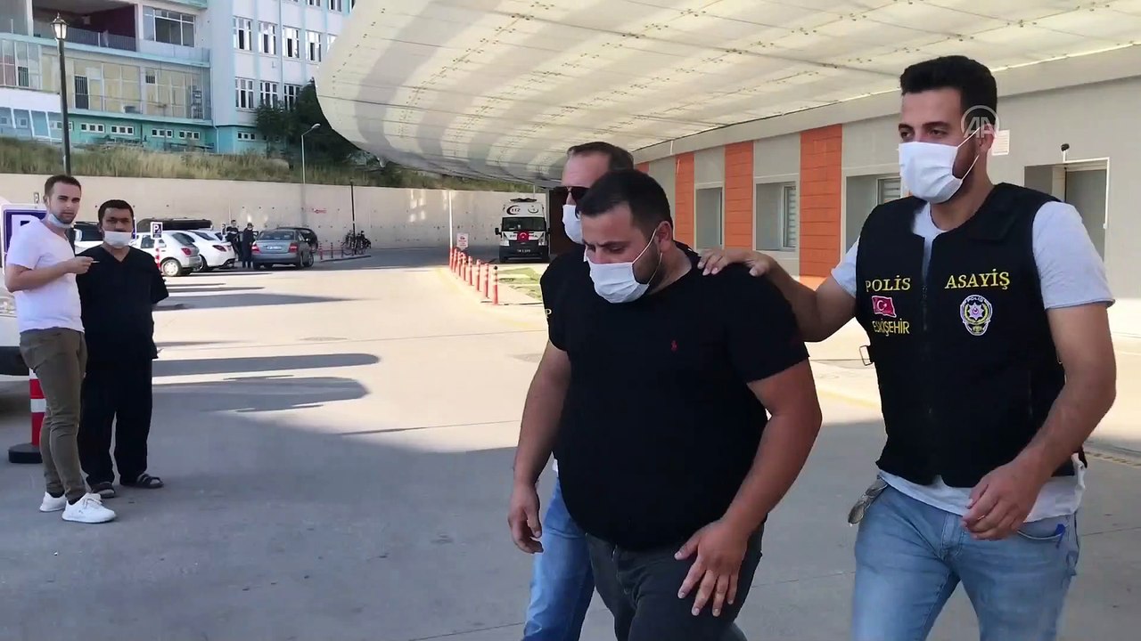 Trafikte halk otobüsü şoförüne saldıran şüpheli yakalandı -  ESKİŞEHİR