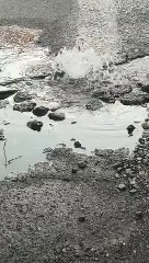 Скачать видео: Reggio Calabria: le immagini della grossa perdita d'acqua tra Sbarre e Viale Calabria