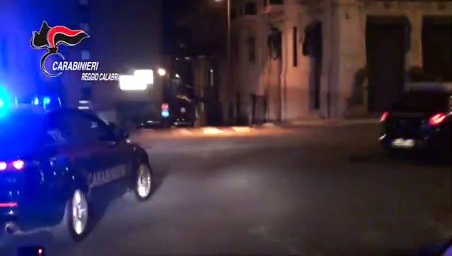 Reggio Calabria: estorsione aggravata dal metodo mafioso, in arresto imprenditore reggino