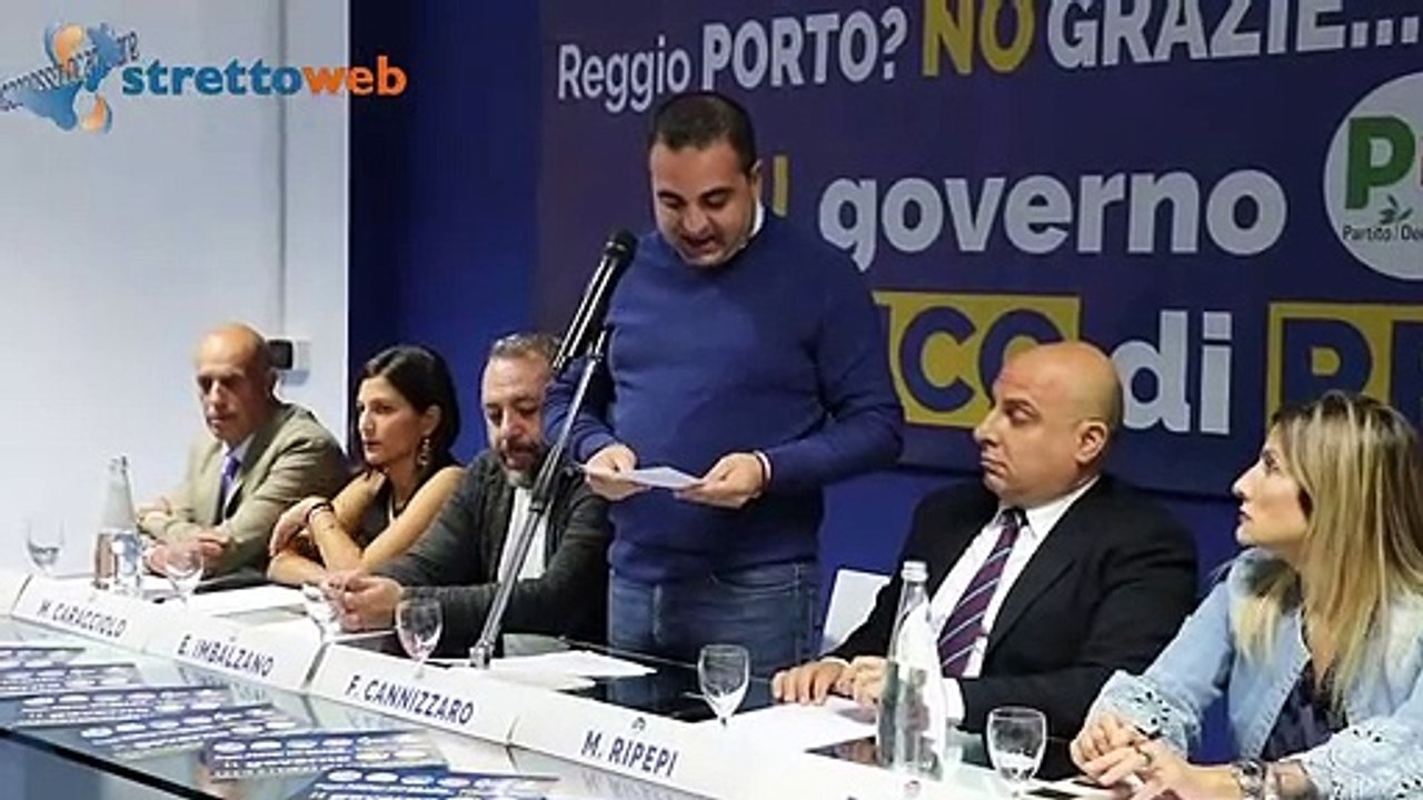 Reggio Calabria, l'on. Francesco Cannizzaro: "tir al porto responsabilitÃ  di FalcomatÃ , ma se fa ricorso al Tar saremo con lui"