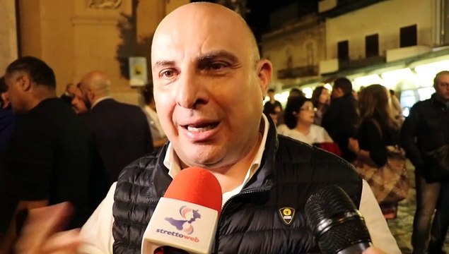 Reggio Calabria, sul Corso Garibaldi flashmob contro FalcomatÃ : il sindaco ha fatto piÃ¹ danni del terremoto del 1908