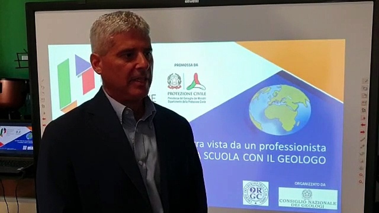 Reggio Calabria: "a scuola con il geologo" all'Istituto "Carducci-Da Feltre", le parole di Alfonso Aliperta