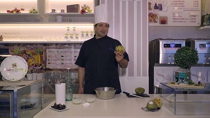 Gelato all'Annona di Cesare: Davide Destefano prepara una delle sue prelibatezze