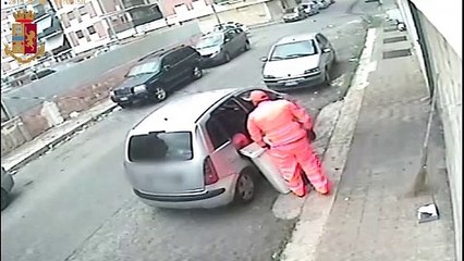 Reggio Calabria, Operazione "fake identity": le immagini della tentata rapina al Centro Commerciale Le Ninfee