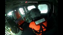 Lâ€™elicottero Nemo della Guardia Costiera salva l'equipaggio della Nave Cdry Blue
