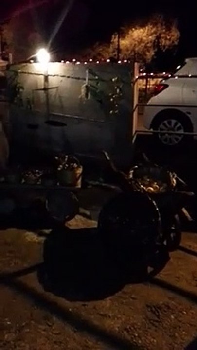 Natale a Messina: un presepe vivente all'interno di una botte, le immagini