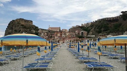 Reggio Calabria, Scilla si ripopola: relax in riva al mare