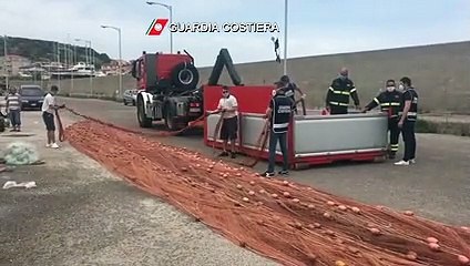 Sequestrata in Calabria una rete illegale di oltre 5 chilometri, le immagini