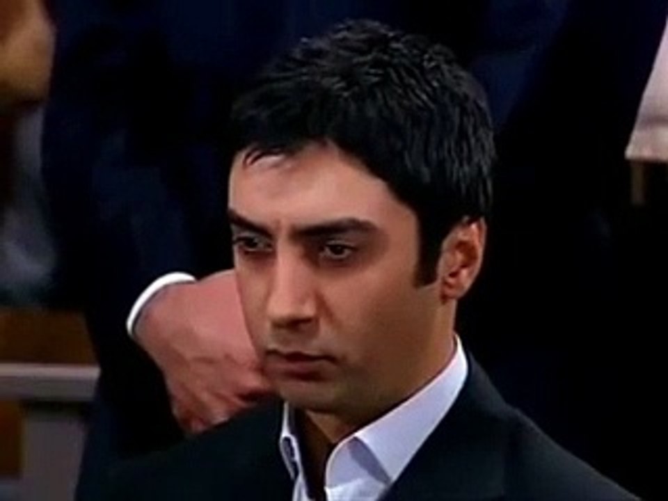 MEMATİ - Bir çocuk babasız büyür ama anasız büyüyemez... (Kurtlar Vadisi)