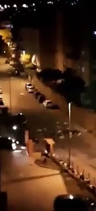 Reggio Calabria, lancio della spazzatura nel quartiere di Ciccarello