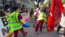 İngiliz sağlık çalışanları zam talebiyle hükümeti protesto etti (2) - LONDRA