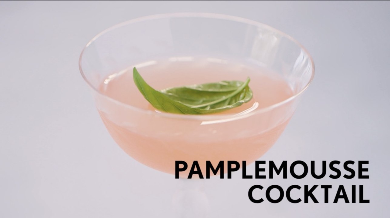 How to Make Pamplemousse Cocktail