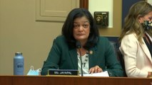 Congresswoman Jayapal Grills Mark Zuckerberg 