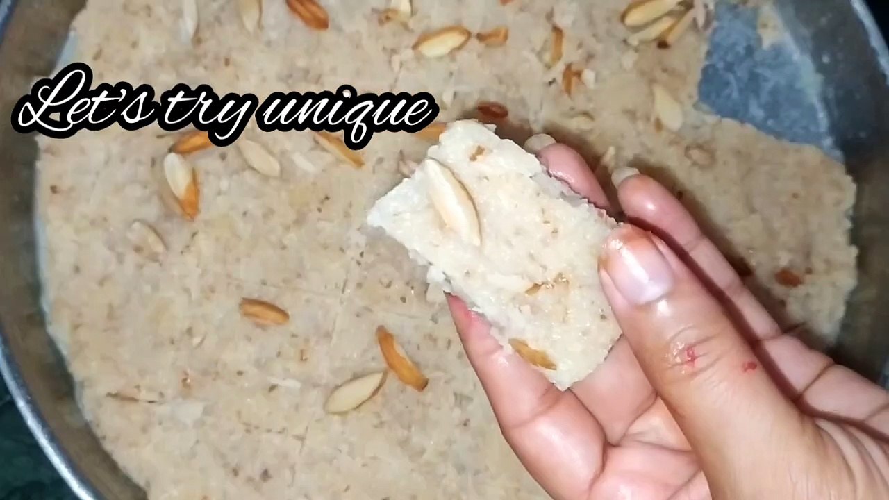 सूजी बादाम की बर्फी | Rava Barfi- Semolina Almond Sweets - Suji Barfi - Rakshabandhan Special Sweets