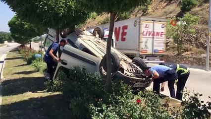 Bilecik'te takla atan aracın sürücüsü yaralandı