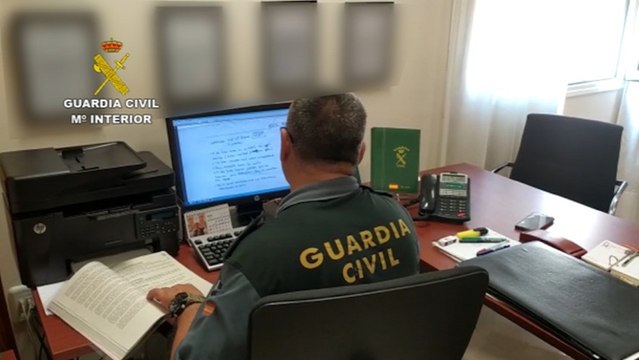 Cuatro detenidos acusados de estafar más de 130.000 euros por Internet