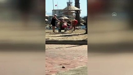 Engelliye yardımın videosu yürekleri ısıttı - MUĞLA