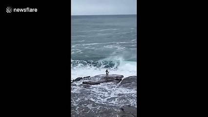 Aussie surfer gets wiped out in harsh conditions