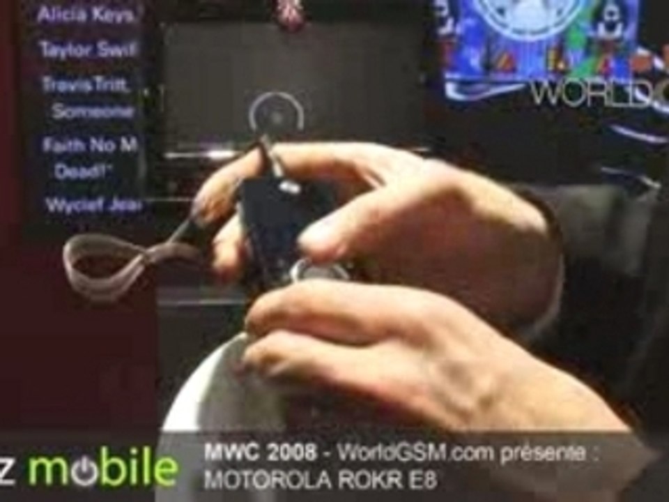 MWC 2008 MOTOROLA ROKR E8 WORLDGSM