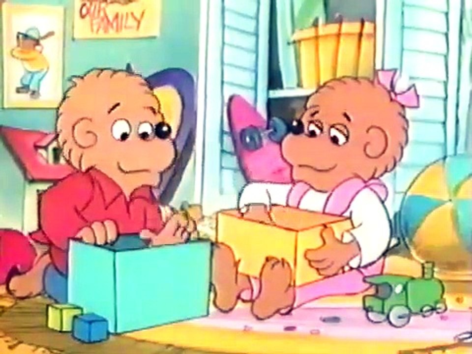 The Berenstain Bears and the Messy Room (1988 VHS Rip)